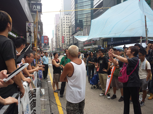 Hong Kong sẵn sàng cho hành động tại Mong Kok vào sáng 25/11